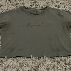 Alphalete Signature Crop 🐺